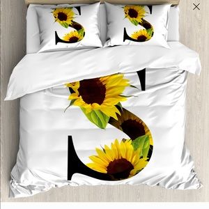 Meet your Posher, Santasha